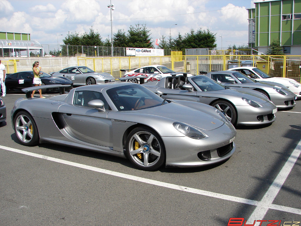3x_porsche_carrera_gt_005.jpg (1024x768) - 243 KB