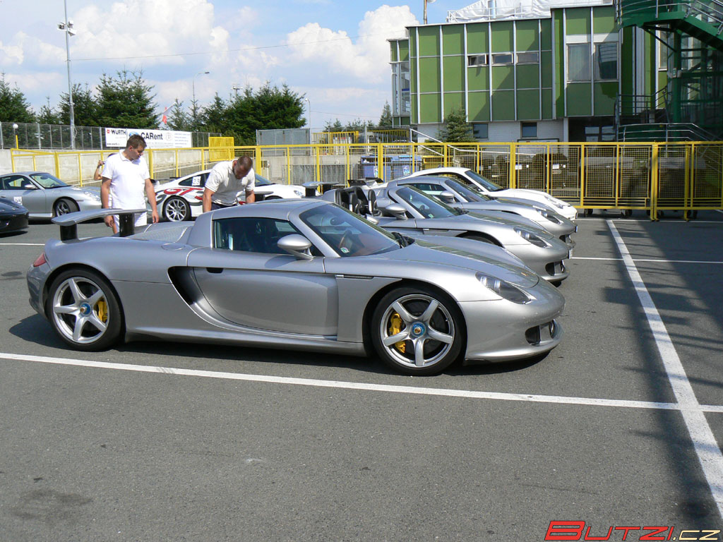 3x_porsche_carrera_gt_014.jpg (1024x768) - 238 KB