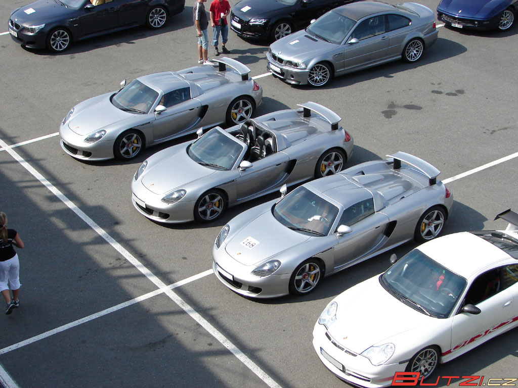 3x_porsche_carrera_gt_016.jpg (1024x768) - 216 KB