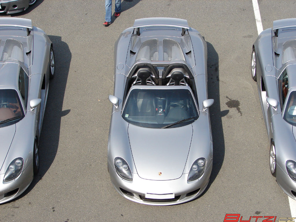 3x_porsche_carrera_gt_020.jpg (1024x768) - 210 KB