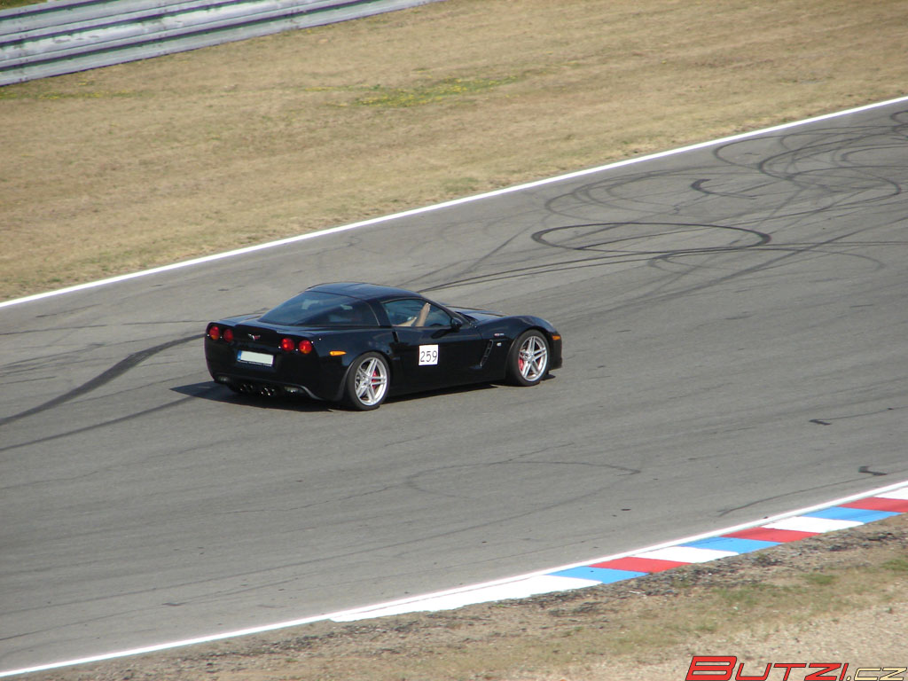 porsche_ksa_2007_08_205.jpg (1024x768) - 161 KB