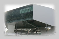 https://www.butzi.cz/galerie/akce_srazy/porsche_museum_zuffenhausen.jpg