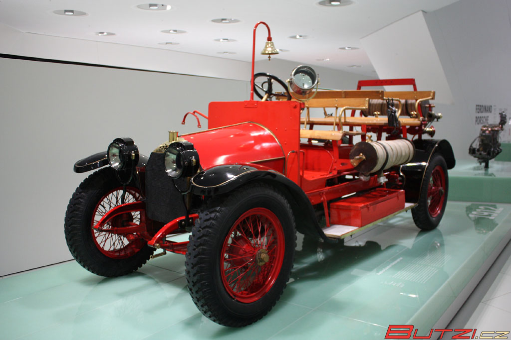 porsche_museum_zuffenhausen_019.jpg (1024x683) - 128 KB