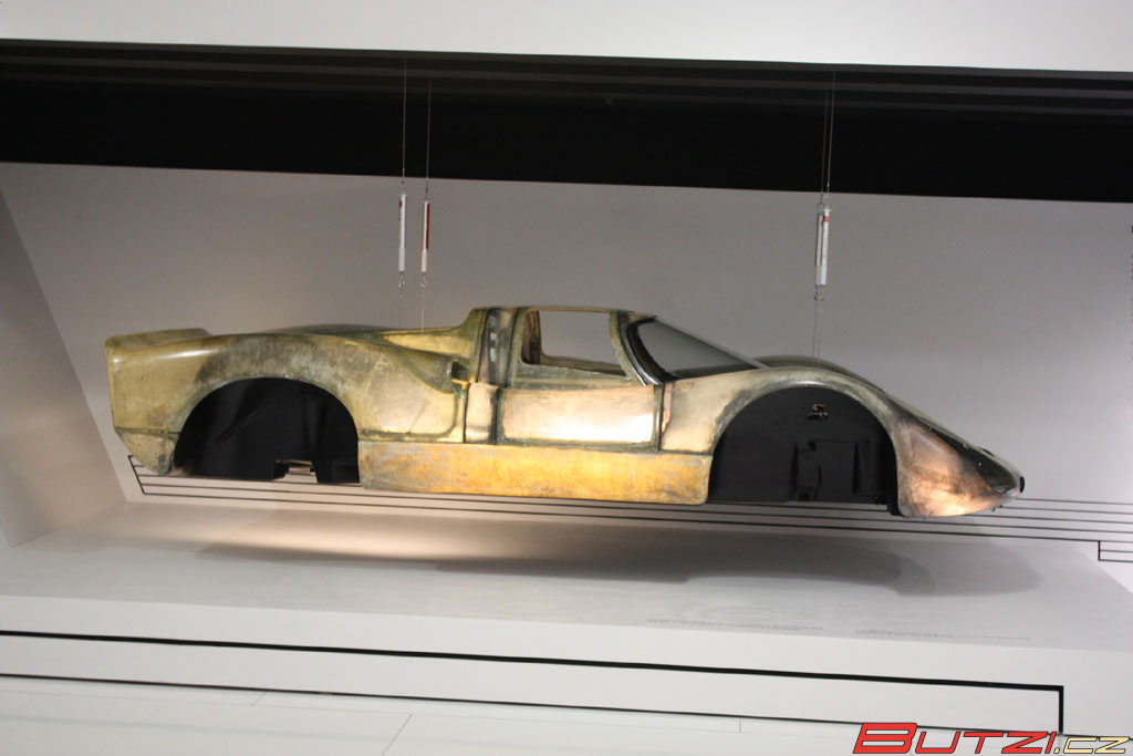 porsche_museum_zuffenhausen_054.jpg (1024x683) - 86 KB