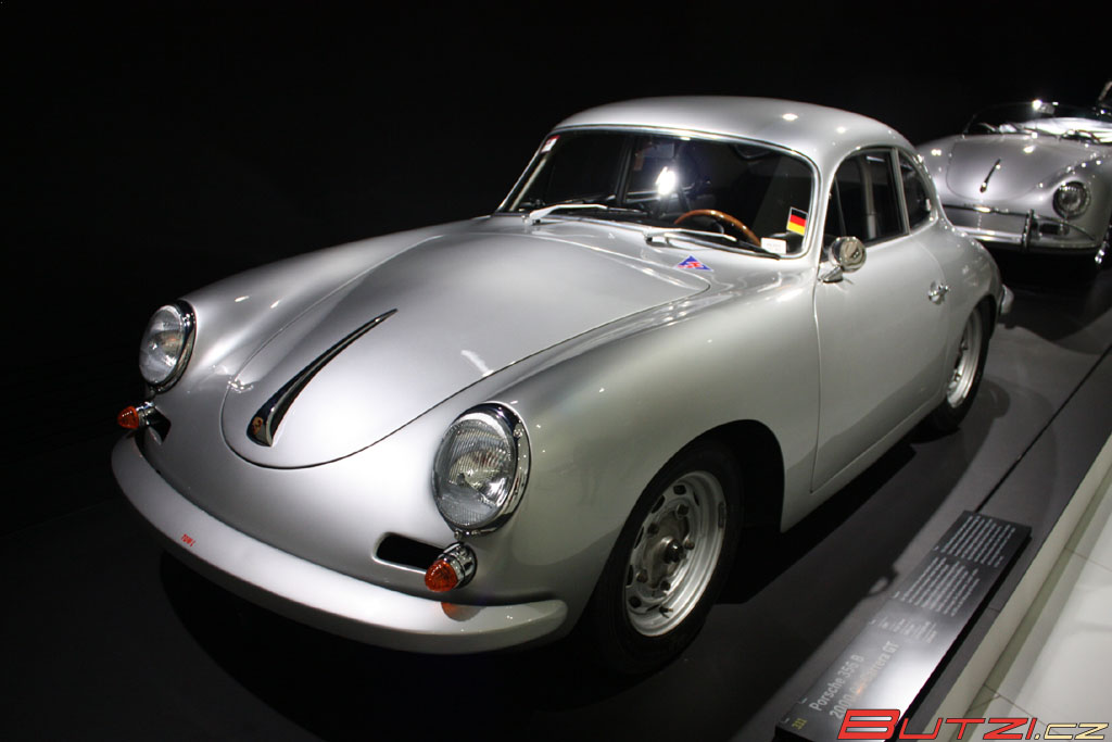 porsche_museum_zuffenhausen_065.jpg (1024x683) - 98 KB