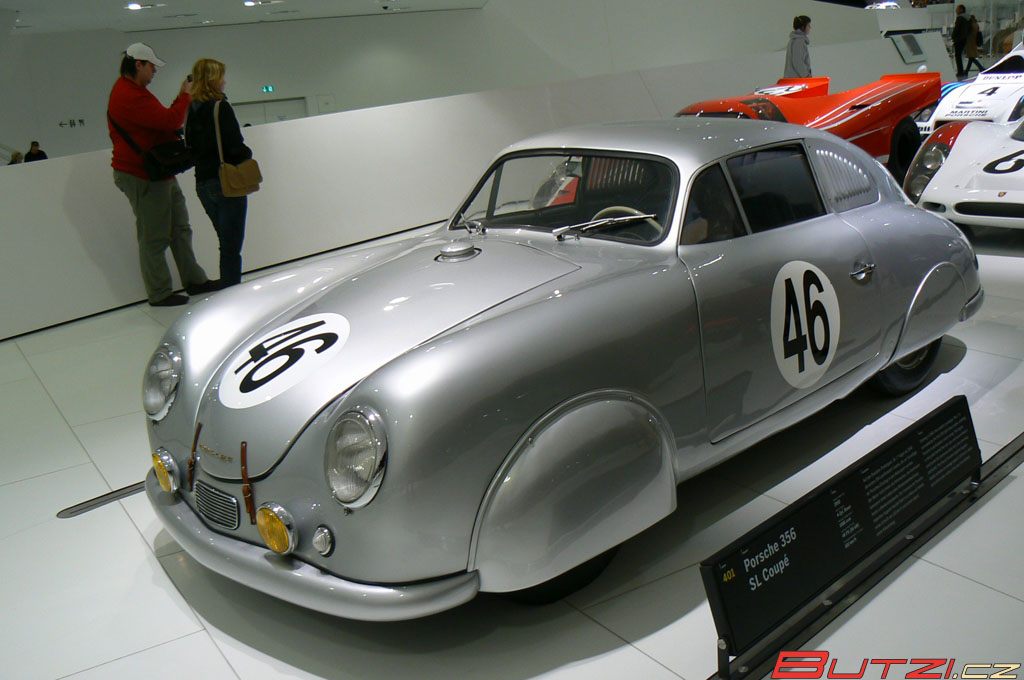 porsche_museum_zuffenhausen_078.jpg (1024x680) - 140 KB