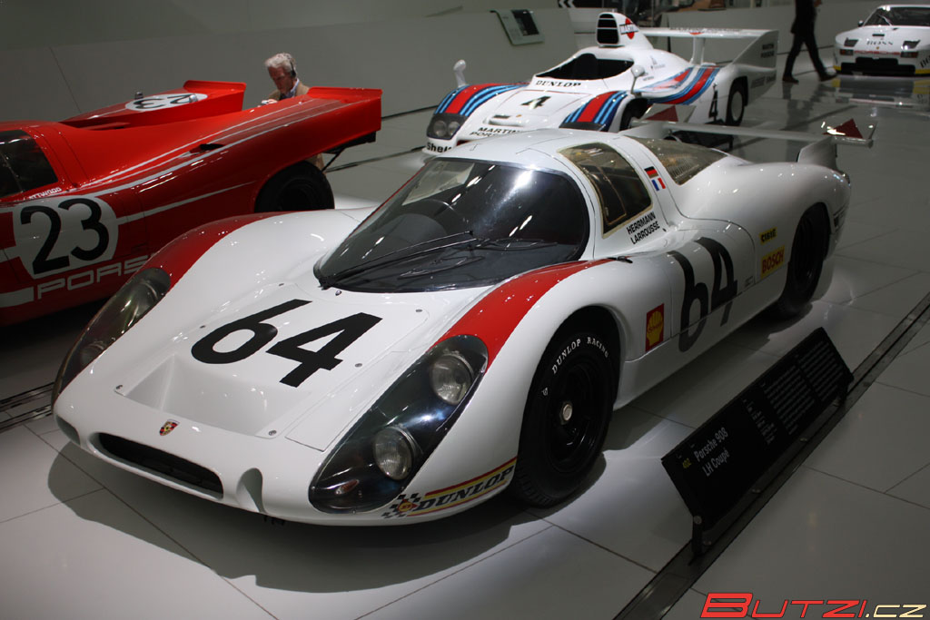 porsche_museum_zuffenhausen_088.jpg (1024x683) - 132 KB