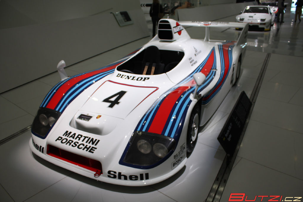 porsche_museum_zuffenhausen_093.jpg (1024x683) - 116 KB