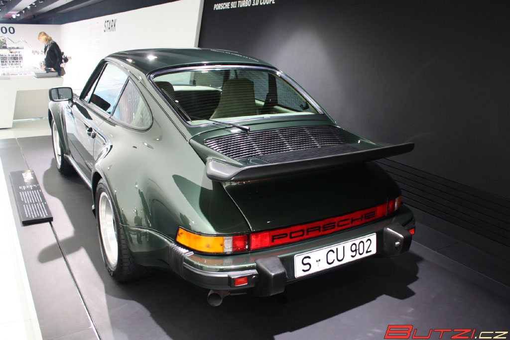 porsche_museum_zuffenhausen_116.jpg (1024x683) - 129 KB