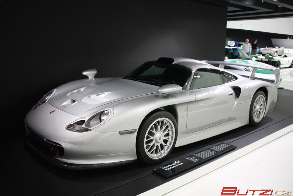 porsche_museum_zuffenhausen_162.jpg (1024x683) - 107 KB