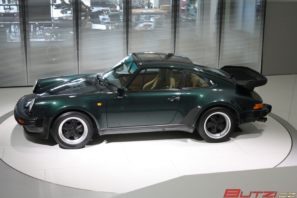 porsche_museum_zuffenhausen_177.jpg (1024x683) - 141 KB