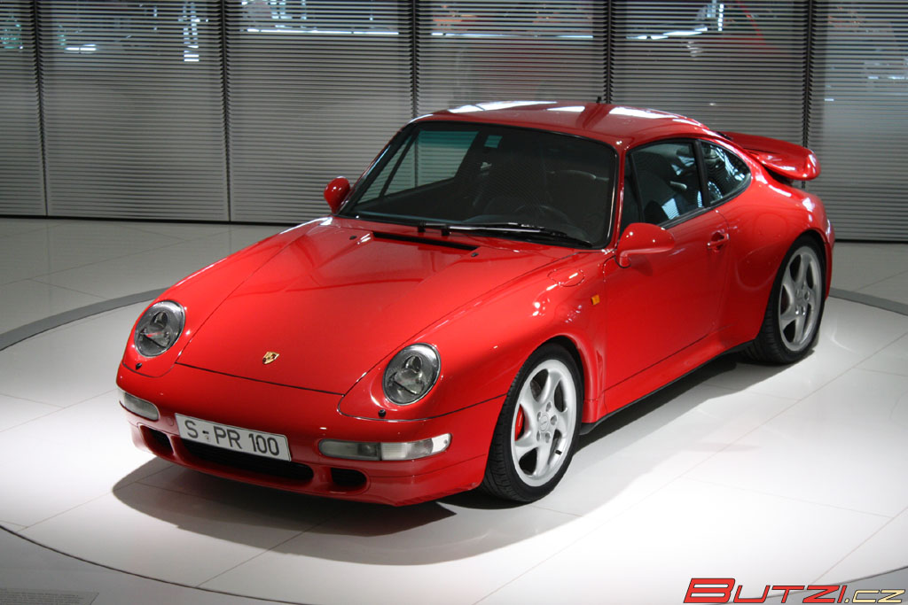 porsche_museum_zuffenhausen_179.jpg (1024x683) - 143 KB