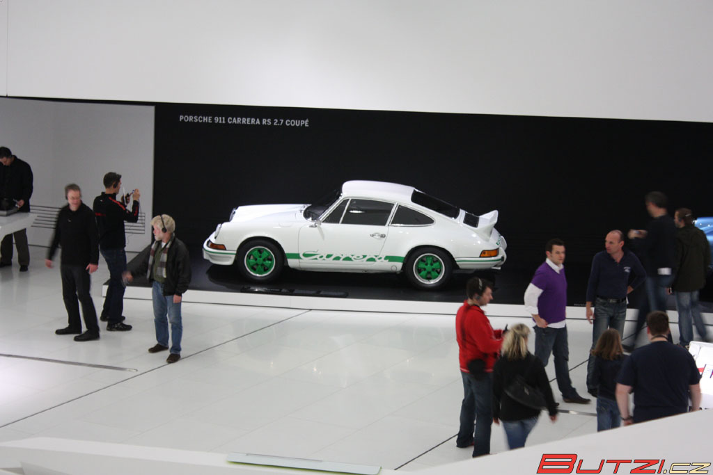 porsche_museum_zuffenhausen_201.jpg (1024x683) - 89 KB