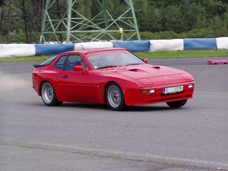 porsche_vratislavice2006_ep_190.jpg (800x600) - 119 KB