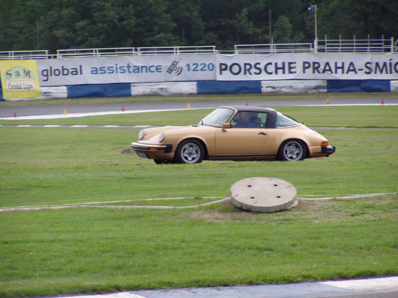 porsche_vratislavice2006_ep_193.jpg (800x600) - 122 KB