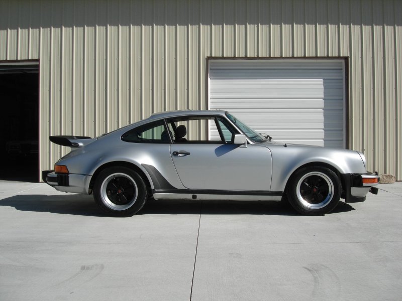 porsche-911-930_ep_072.jpg (800x600) - 72 KB