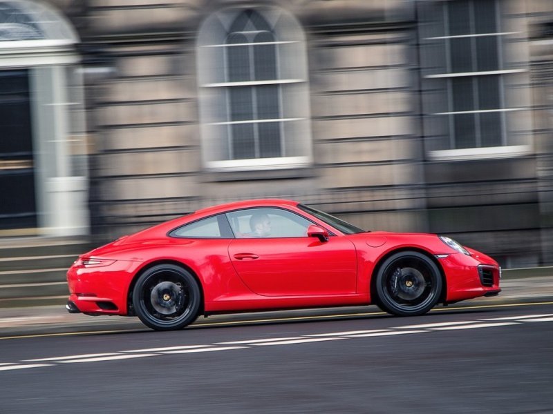 porsche-911-991_ep_102.jpg (800x600) - 77 KB