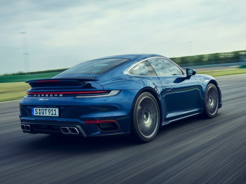 porsche-911-992_ep_021.jpg (800x600) - 64 KB