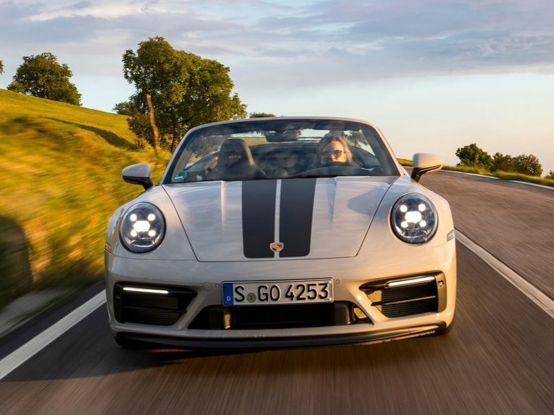 porsche-911-992_ep_032.jpg (800x600) - 82 KB