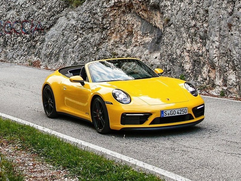 porsche-911-992_ep_039.jpg (800x600) - 213 KB