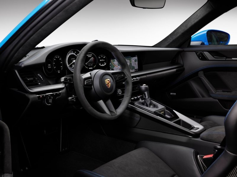 porsche-911-992_ep_050.jpg (800x600) - 62 KB