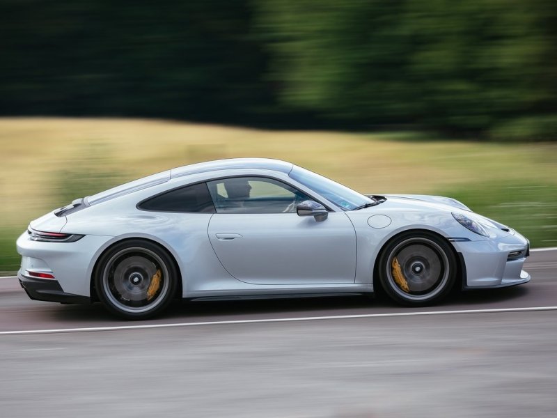 porsche-911-992_ep_052.jpg (800x600) - 56 KB