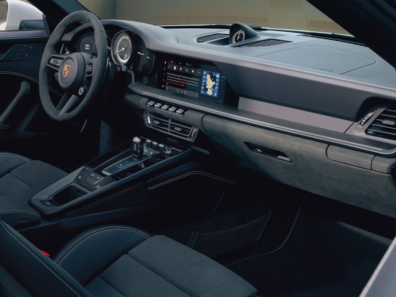 porsche-911-992_ep_058.jpg (800x600) - 71 KB