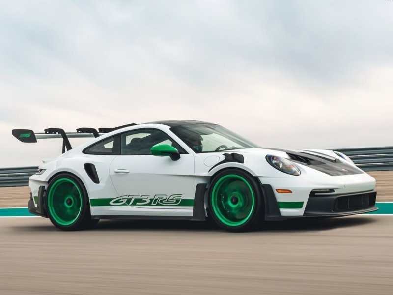 porsche-911-992_ep_060.jpg (800x600) - 48 KB