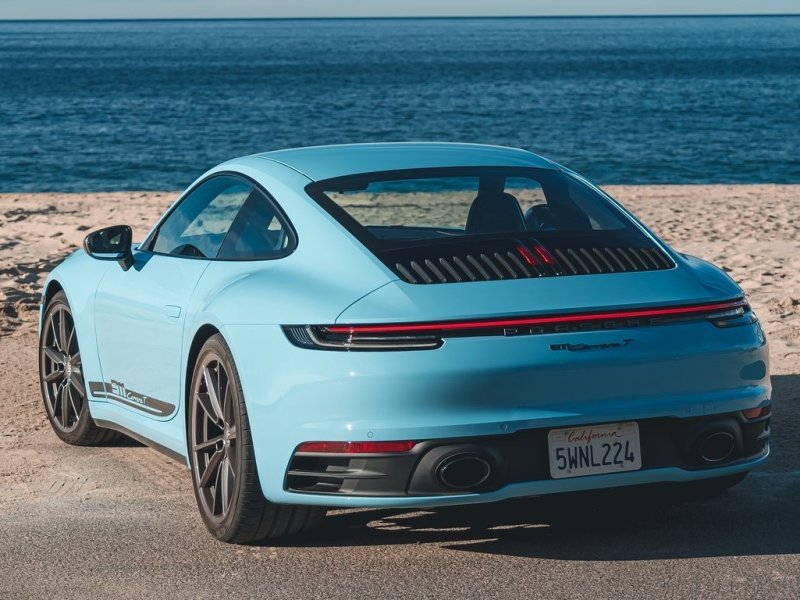 porsche-911-992_ep_067.jpg (800x600) - 99 KB