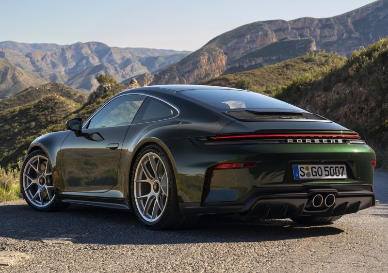 porsche-911-992_ep_088.jpg (800x563) - 105 KB