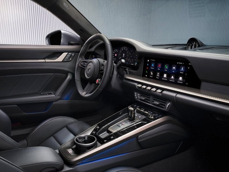 porsche-911-992_ep_127.jpg (800x600) - 130 KB