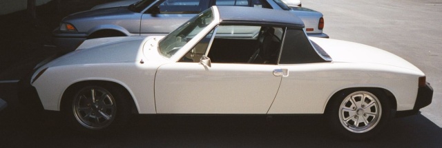 porsche_914_ep_044.jpg (640x215) - 41 KB