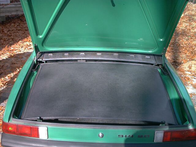 porsche_914_ep_084.jpg (640x480) - 55 KB