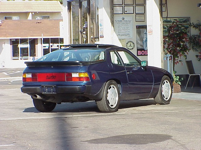 porsche-924_ep_070.jpg (640x480) - 96 KB