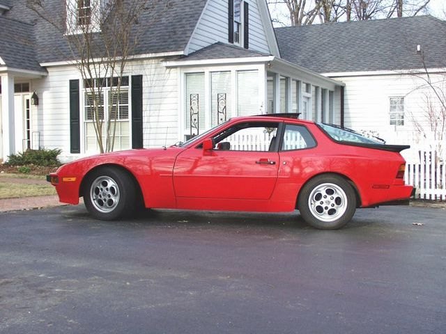 porsche-944_ep_010.jpg (640x480) - 70 KB