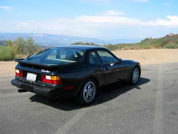 porsche-944_ep_070.jpg (600x450) - 18 KB