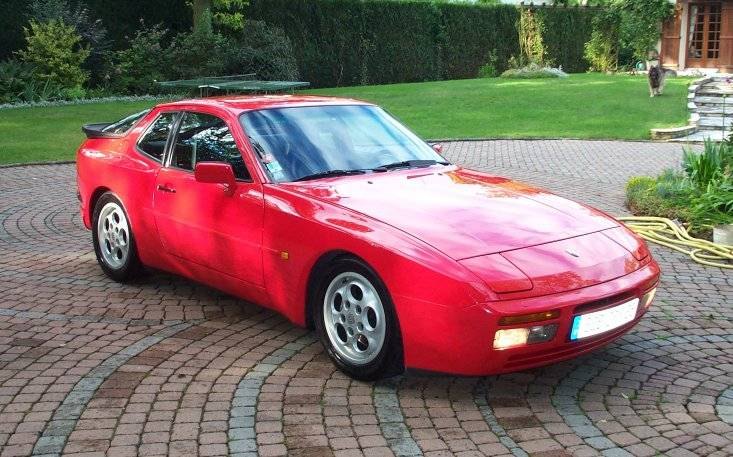porsche-944_ep_076.jpg (733x457) - 91 KB