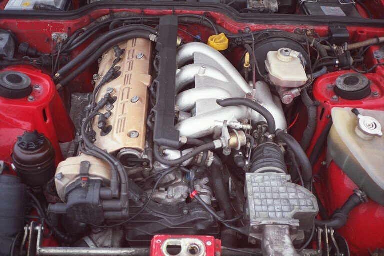 porsche-944_ep_103.jpg (768x512) - 64 KB