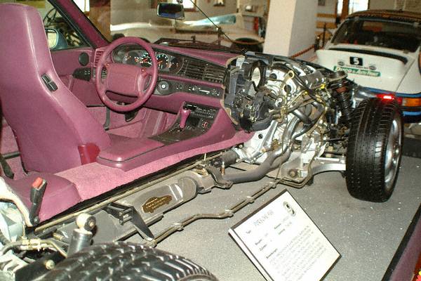 porsche-968_ep_066.jpg (600x400) - 51 KB