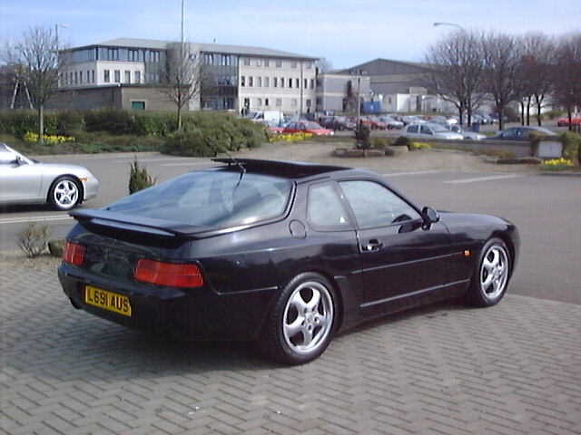 porsche-968_ep_104.jpg (640x480) - 58 KB