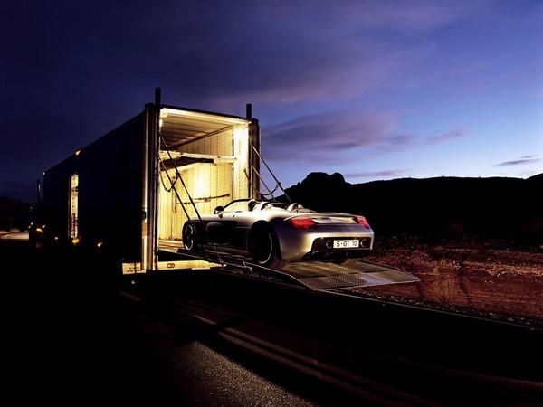 porsche-carrera-gt_ep_021.jpg (600x450) - 45 KB