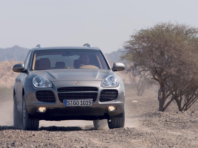 porsche-cayenne_ep_050.jpg (800x600) - 80 KB
