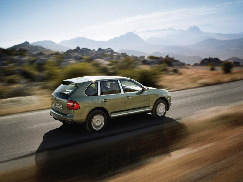 porsche-cayenne_ep_069.jpg (800x600) - 63 KB