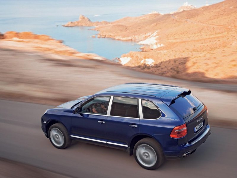 porsche-cayenne_ep_130.jpg (800x600) - 65 KB