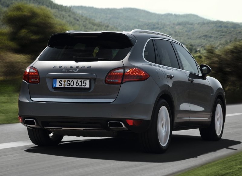 porsche-cayenne-958_ep_007.jpg (800x581) - 65 KB