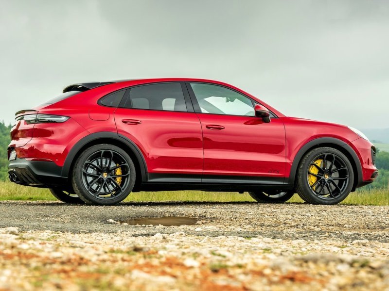 porsche-cayenne-e3_ep_016.jpg (800x600) - 96 KB