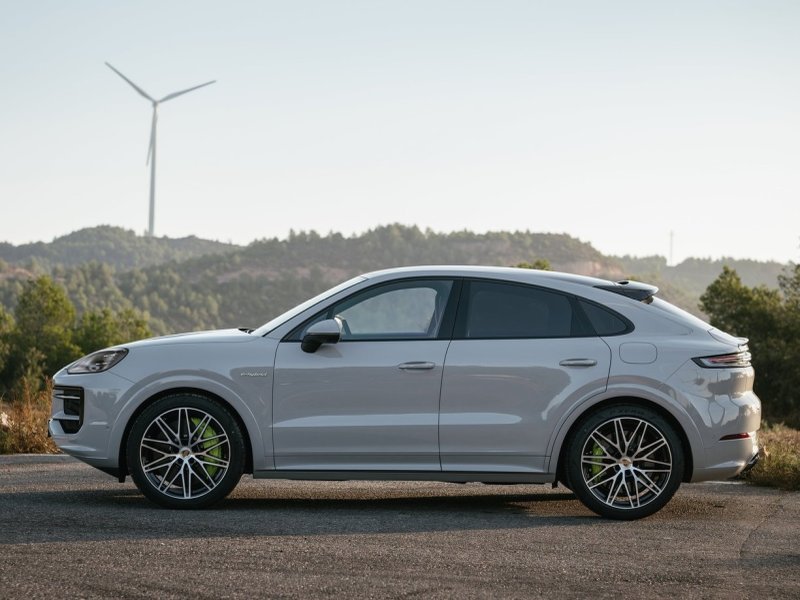 porsche_cayenne_e3_ep_044.jpg (800x600) - 74 KB
