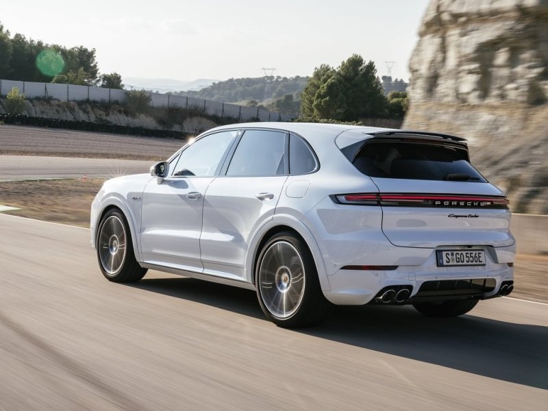 porsche_cayenne_e3_ep_049.jpg (800x600) - 77 KB
