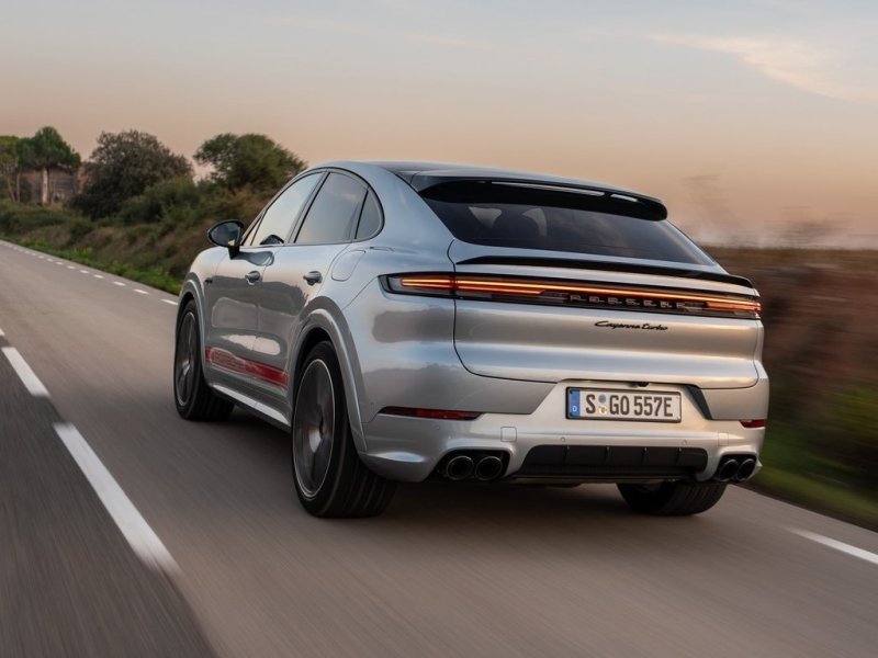 porsche_cayenne_e3_ep_054.jpg (800x600) - 59 KB