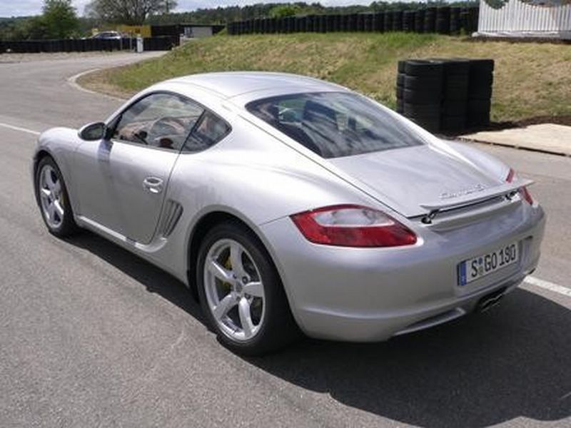 porsche-cayman_ep_038.jpg (800x600) - 70 KB